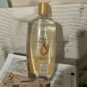 Avon skin so soft signature silk New Older Version